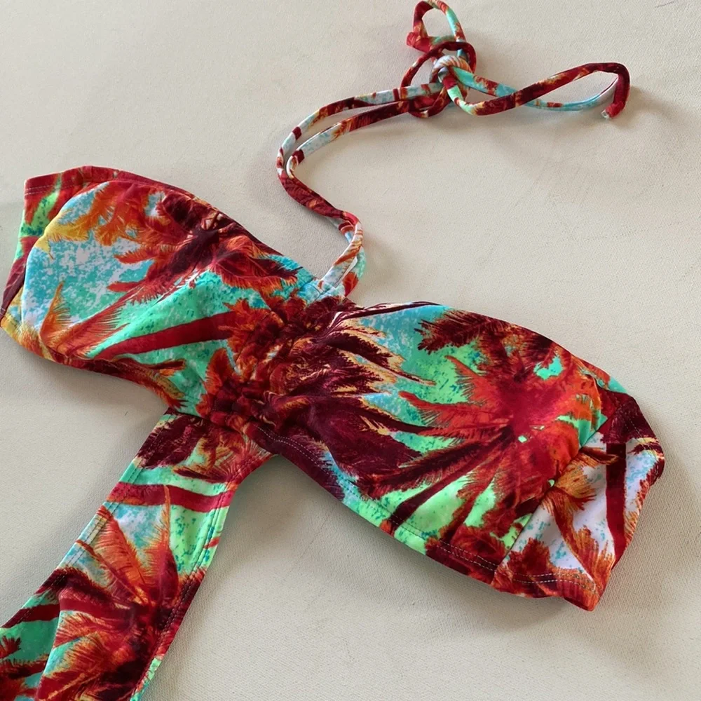 Surfside floral cut